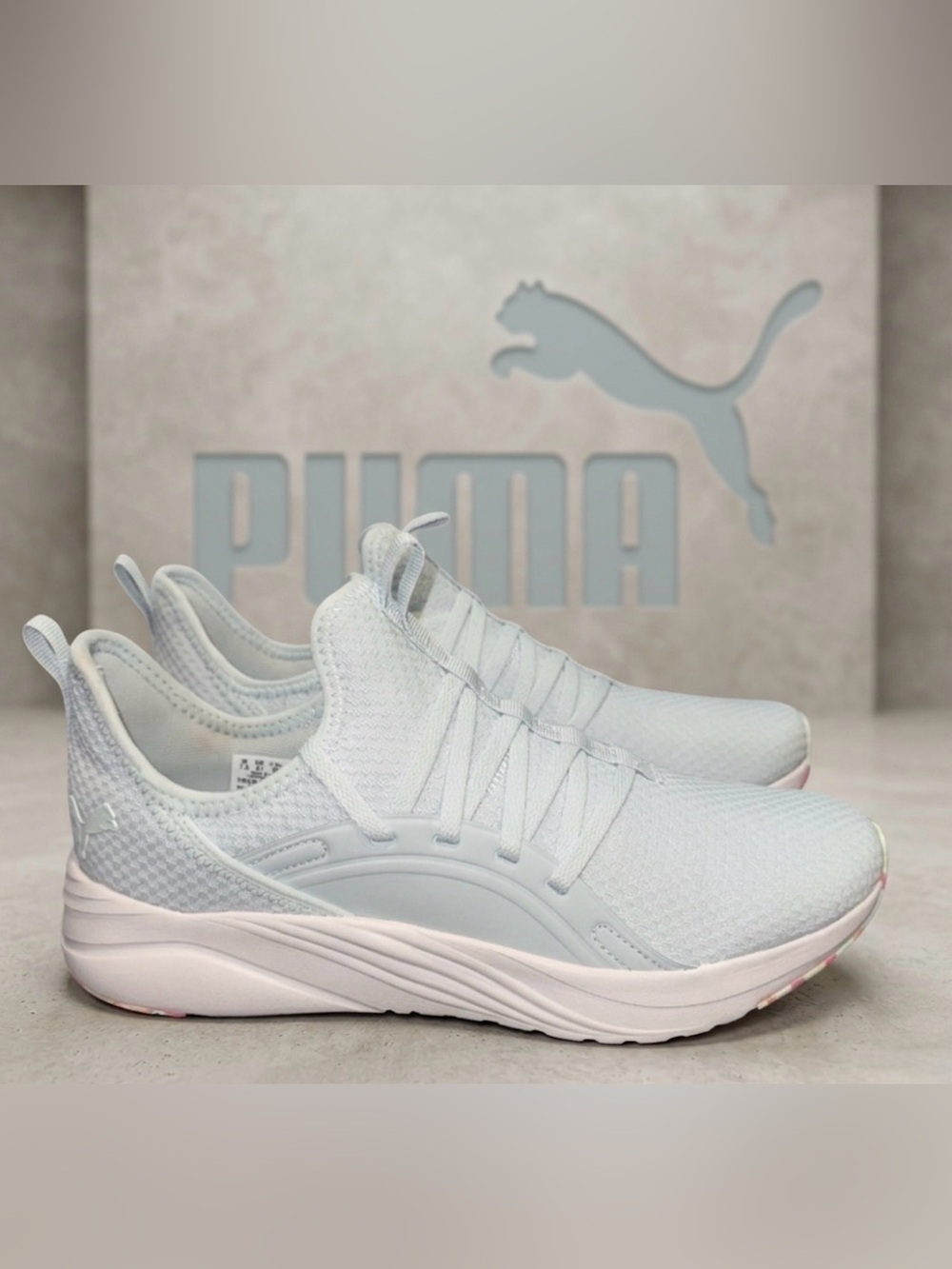 New authentic Puma designer signature sneakers sz 10 woman’s display